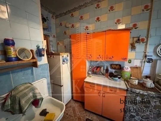 ПРОДАМ 2 -х КОМНАТНУЮ КВАРТИРУ