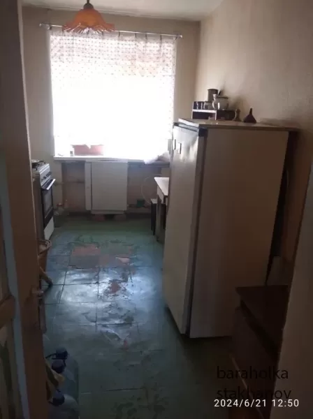 Продам квартиру в Стаханове